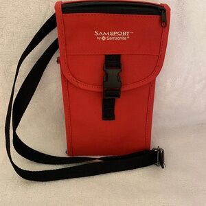 Samsonite Samsport Travel Crossbody Pouch